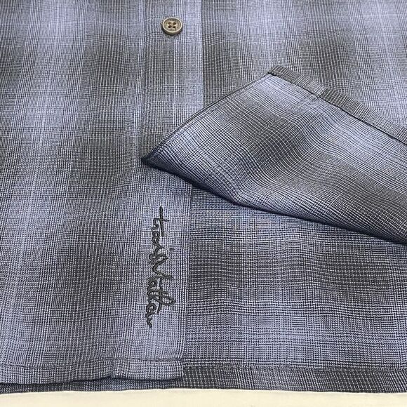 Travis Mathew Lightweight Button-Up Shirt Size Large Blue Plaid Soft Knit Slim - Picture 5 of 10